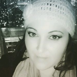 Meet your Posher, Dana